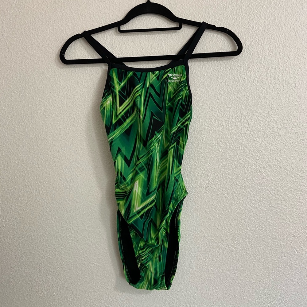Athletic swimsuit
